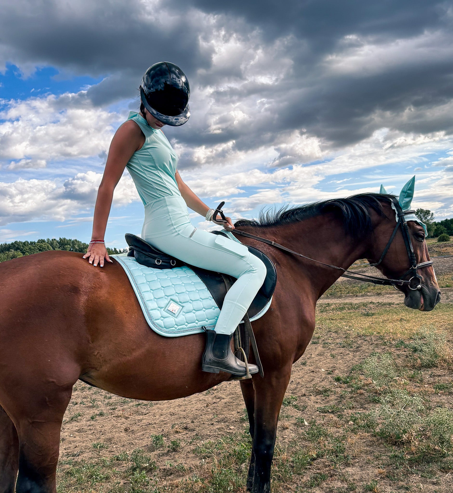 Nara Ujjatlan Base Layer - Arctic Sky